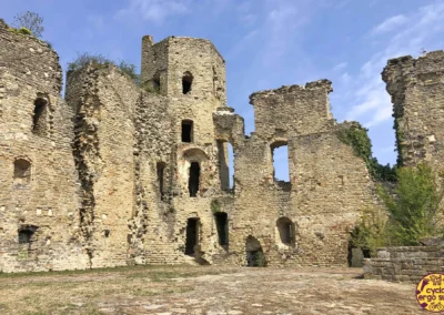 Roccaverano in bici | Castello a Vesime