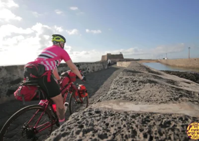 Lanzarote in bicicletta | Via verso el Castillo