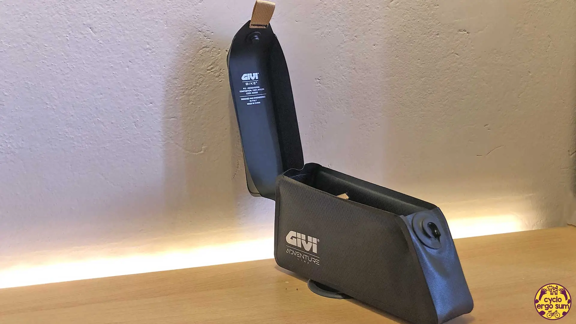 GIVI-Bike Bikepacking Light | Borsa top tube aperta