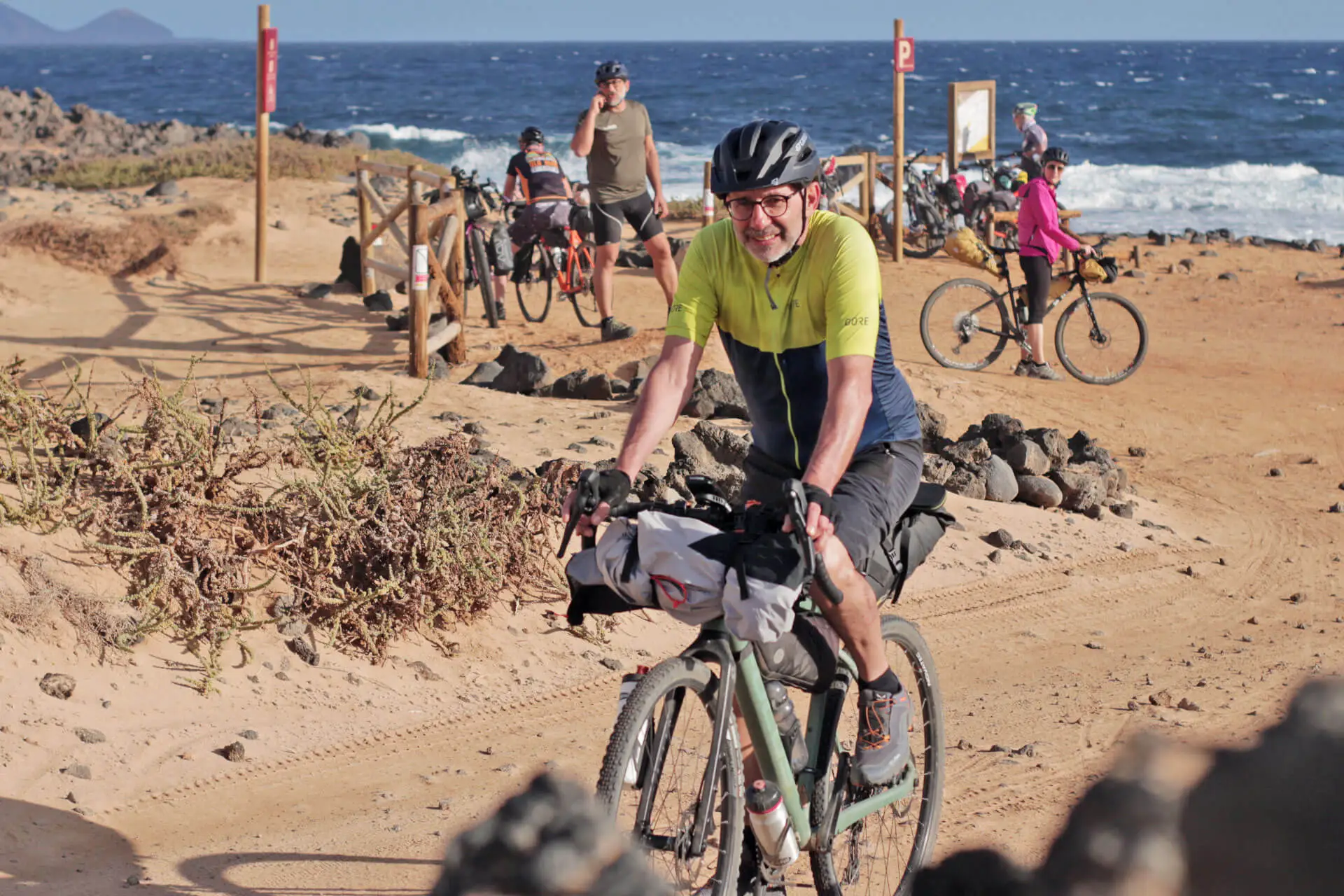 Lanzarote Bikepacking Experience | Pedalare tra i vigneti di La Geria