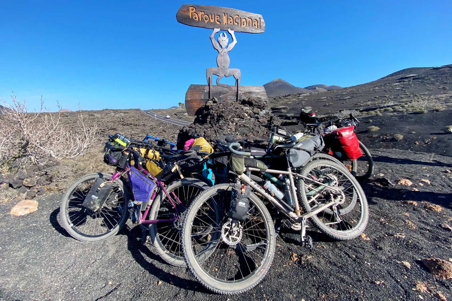 Lanzarote Bikepacking Experience | Parque Nacional de Timanfaya